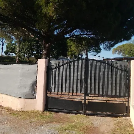 Mobilhome A A 15 Minute De La Sur Terrain Independant * Fréjus